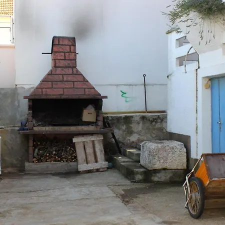 By The Sea Kali, Ugljan - 837 公寓