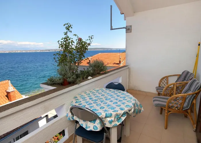 Апартаменты By The Sea Kali, Ugljan - 837
