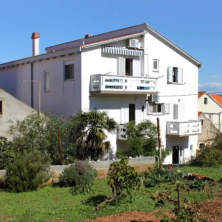 Daire By The Sea Kali, Ugljan - 837 *